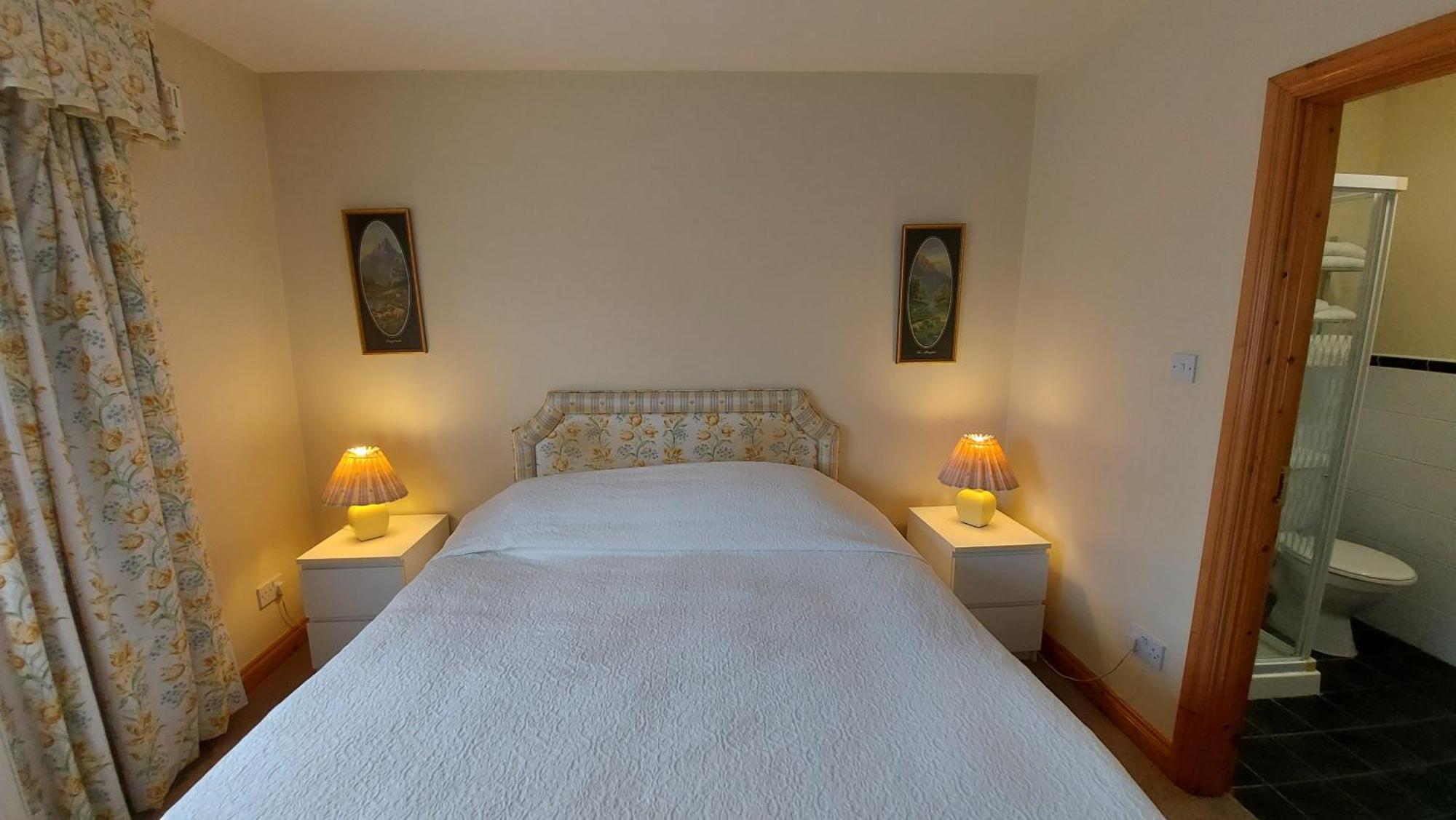 Clancys Of Glenfarne Hotell Rum bild